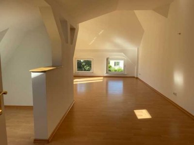 Ruhig gelegene helle 3-Zimmer Maisonette Wohnung