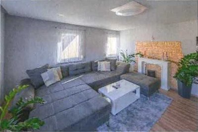 Exklusive, modernisierte 3,5-Zimmer-Wohnung mit Balkon und EBK in Konstanz