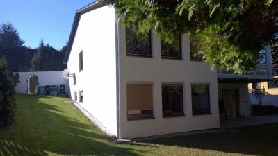 Freistehendes Einfamilienhaus (Bungalow) mit Garten im Kreis Hannover