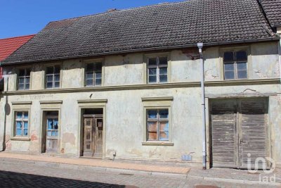 Sanierungsbedürftiges Fachwerkhaus mit Potenzial im Zentrum von Lassan