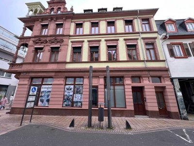 Helle 3,5 / 4-Zimmer Wohnung mit Balkon im 1 oder 2. OG in Neustadt Kernstadt