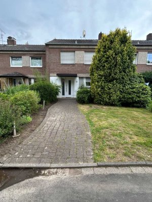 Modernisiertes Reihenmittelhaus mit Garage, Garten und offenem Wohnkonzept in Wickrath