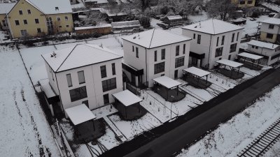 NEUE PREISE! Moderne Doppelhaushälfte in Pinkafeld
