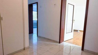 Von privat: 3-Zimmer-Wohnung mit Balkon & Keller in Langenhagen