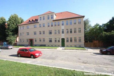 Schöne 2-Zimmerwohnung mit Balkon und Terrasse