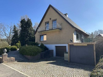 Großzügiges Einfamilienhaus mit viel Potenzial + zusätzlichem Baugrundstück