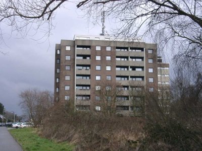 4-Zimmer-Wohnung mit Balkon in guter Lage zu vermieten