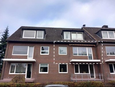 RD-Rotenhof:  3-Zimmer-Wohnung mit Balkon in ruhiger Lage