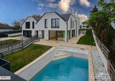 NEU! ++ Gießhübl/Maria Enzersdorf ++ Exklusives Haus mit Pool, Garten, Dachterrasse &amp; 2 Carport-Stellplätzen ++ Vollunterkellert ++ inkl. Küche ++