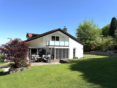 Top saniertes Anwesen - Eines der besten Grundstücke Weingartens - Unverbaubare Aussichtslage !