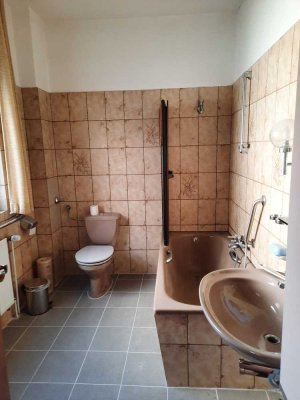 Schöne 3-Zimmer-Wohnung im EG eines Mehrfamilienhauses