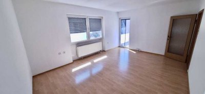 Sofort frei! 3-Zimmer-Wohnung 66 qm mit Balkon & Keller am Schlössle