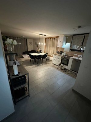 Moderne 3-Zimmer-Erdgeschosswohnung mit Terrasse, Fußbodenheizung und Tiefgaragenstellplatz