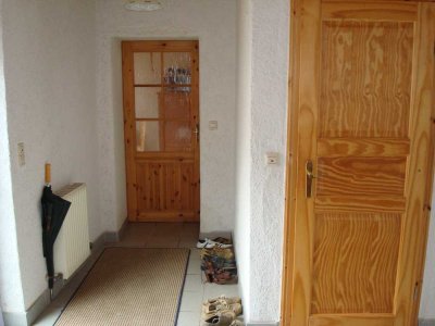 Attraktive und gepflegte 4-Zimmer-Erdgeschosswohnung in Oberarnbach