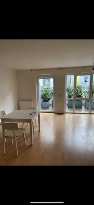 1,5 Zimmer Erdgeschosswohnung mit Terrasse in zentraler Lage