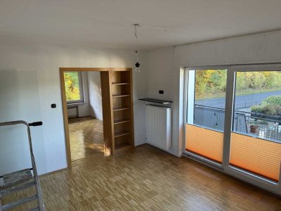 Helle 4-Zimmer-Wohnung mit Balkon in Wilnsdorf-Ortsteil