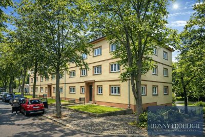 Seit 15 Jahren vermietet: Denkmalgeschützte 2-Zimmer-Wohnung in Zwickau, Balkon