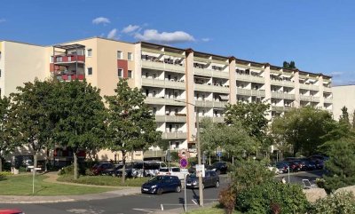 frisch sanierte 4-Raumwohnung mit schöner Aussicht