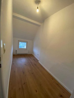 Ideal für Familien-Renovierte 4-Zimmerwohnung