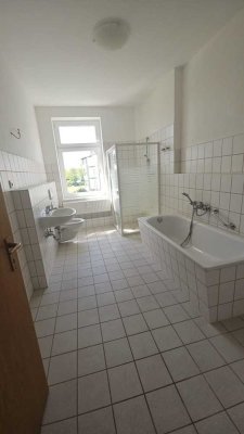 helle 2-Raum-Wohnung ab sofort