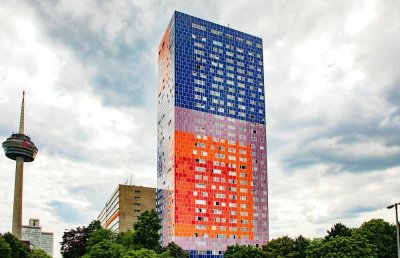 Köln zentral modernisiertes Apartment 2.OG Wannenbad neue Pantryküche Pool u.Saunanutzung ab 01.07.