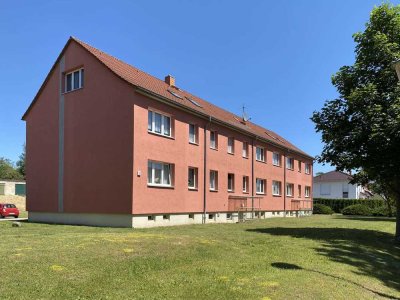 Ihre sanierte 3-Zimmerwohnung mit neuer EBK & 2 Stellpl. Provisionsfrei