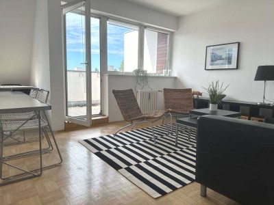 TOLLE, SEHR HELLE, GEPFLEGTE DG-WHG. IM 5.OG, WANNENBAD M. FENSTER RUHIG IM AFRIKASISCHES VIERTEL