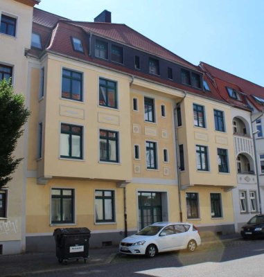 Schöne 1-Raum-Wohnung mit Balkon in Stadtfeld Ost