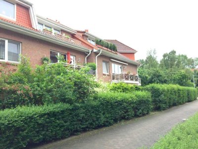 Garstedt -  Top gepflegte 2-Zimmer Erdgeschosswohnung mit  Garten, Einbauküche und TG-Stellplatz