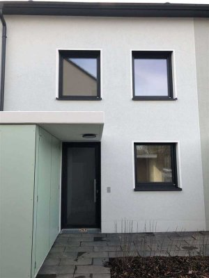 120 qm Reihenmittelhaus in Velbert zur VERMIETUNG