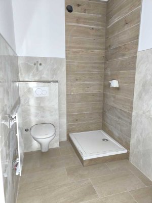 Erstbezug nach Sanierung: freundliche 3.5 Zimmer-Wohnung
