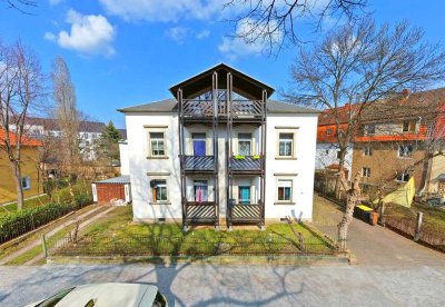 Freundliche 2-RW im 1. OG* sonniger Balkon* Bad mit Dusche*  Keller* zentrale Lage* PKW-SP*