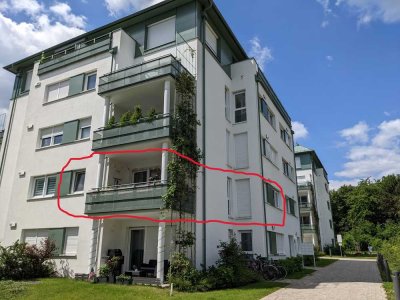 Neuwertige 3-Raum-Wohnung mit Balkon und Einbauküche in Regensburg