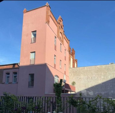 210qm/ Atemberaubend über 4 Etagen/ im Werfthaus/ EBK/ Parkett