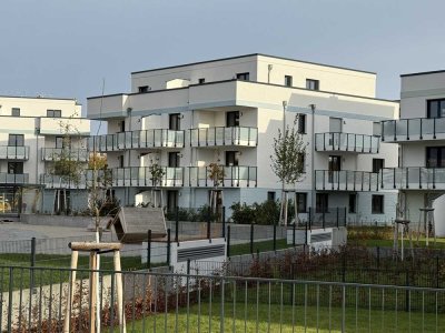 "Erstbezug nach Fertigstellung" - Sonnige Terrassenwohnung am Rande Berlins
***Laminat**Dusche+Wann
