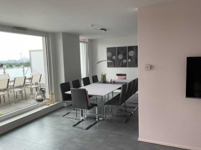 Luxuriöse 4-Zimmer Maisonette im 3. OG mit Dachterrasse in Frankfurt-Riedberg