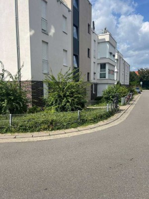 Neuwertige 2-Zimmerwohnung in zentraler Lage