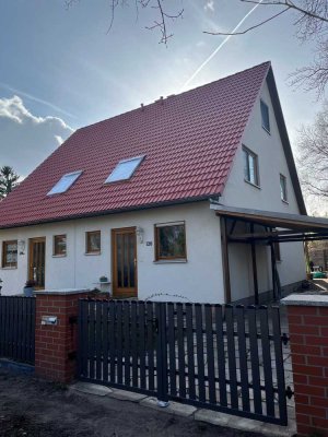 Ohne Makler*Sanierte 4/5-Zimmer-Doppelhaushälfte zzgl. Keller zum Kauf in Biesdorf (Marzahn)
