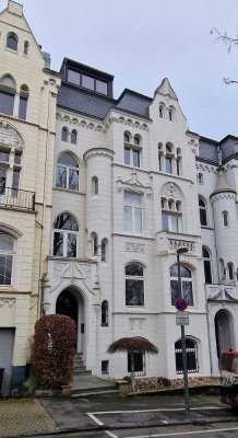 Auf keinen Fall 0/8/15 ! Traumhafte Maisonette - Studiowohnung im Briller Viertel  !