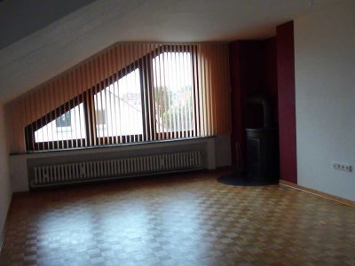 3-Zimmer-DG-Wohnung für 1 bis 2 Personen mit gehobener Innenausstattung in Herford