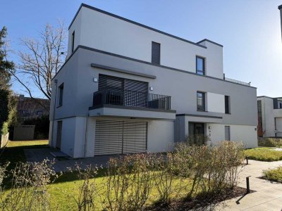 Luxuriöse 4 Zimmer-Wohnung in bester Wohnlage mit Garten
