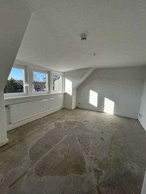 kleine 4-Zimmerwohnung ohne Balkon