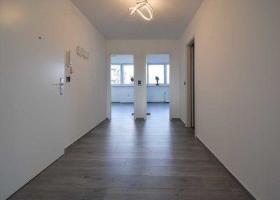 Top sanierte 3-Zimmer-Wohnung mit Einbauküche und TG-Stellplatz in Unterschleißheim
