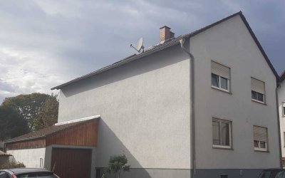 Helle 2-Zimmer-Wohnung mit großem Balkon