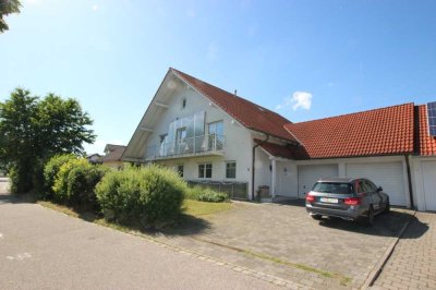 großes Einfamilienhaus in schöner Siedlungslage - 698
