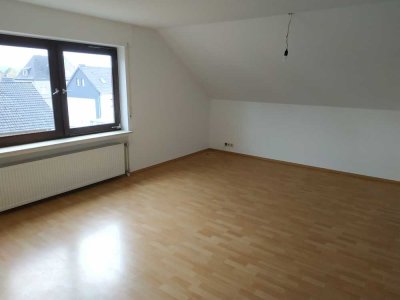 Attraktive und gepflegte 2-Zimmer-Dachgeschosswohnung in Mechernich