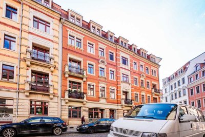 Frisch renovierte 3-Zimmer-Mansardwohnung im Dresdner Barockviertel