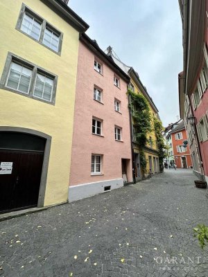 Altstadt-Herz, zwischen Café und Weinstube