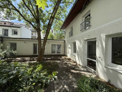 SAMSTAG 12.30 UHR: Remise mit Gärtchen und 7 Räumen zur teilgewerblichen Nutzung