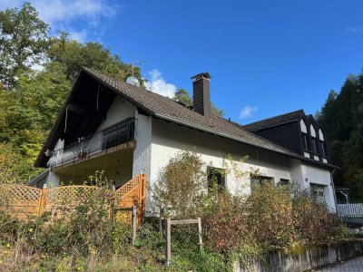 Kordel - Freistehendes Einfamilienhaus mit Terrasse, Garten und Garage in Ortsrandlage